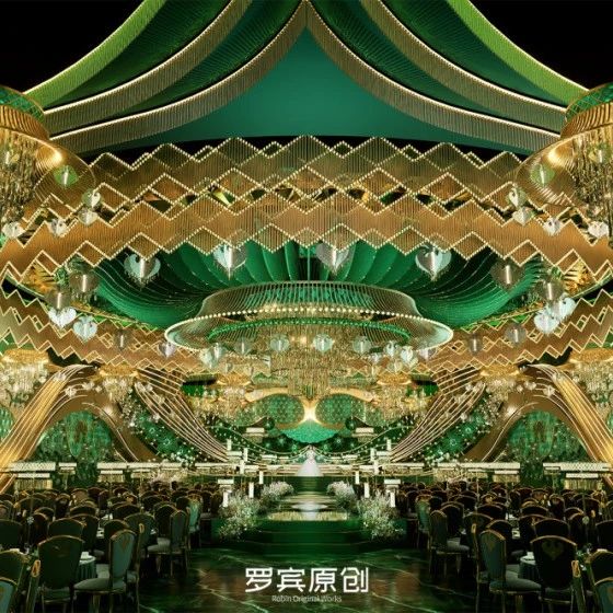取內蒙古草原的「生命之色」，寶石質感賦予高奢感，搭配金色線條，完美融入現代宴會美學。